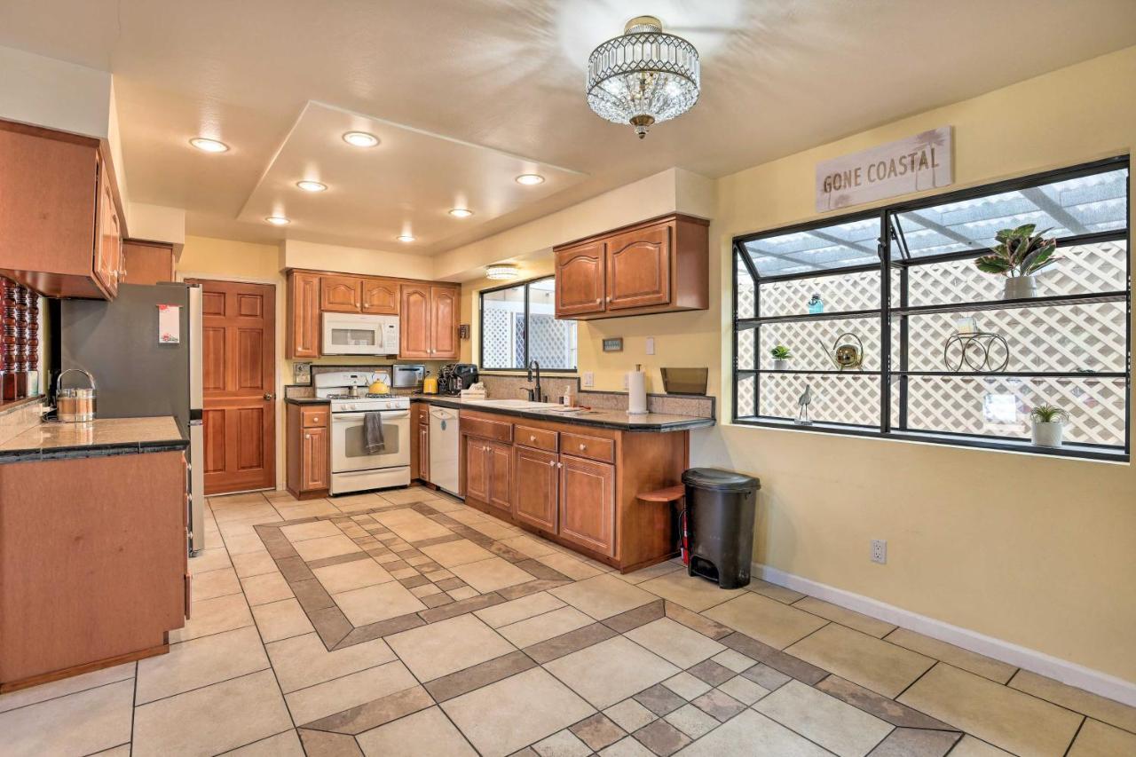 Retro House With Deck And Arroyo Grande View Vila Exterior foto