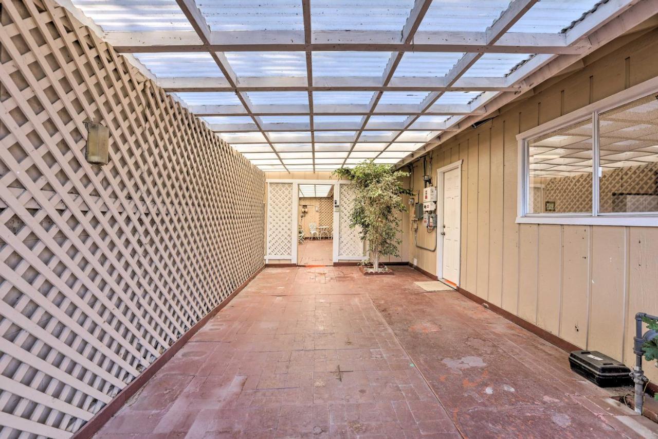Retro House With Deck And Arroyo Grande View Vila Exterior foto
